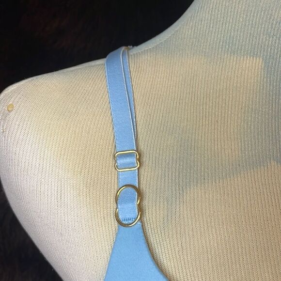 Victoria’s Secret bra 32D (4120) - Picture 2 of 9